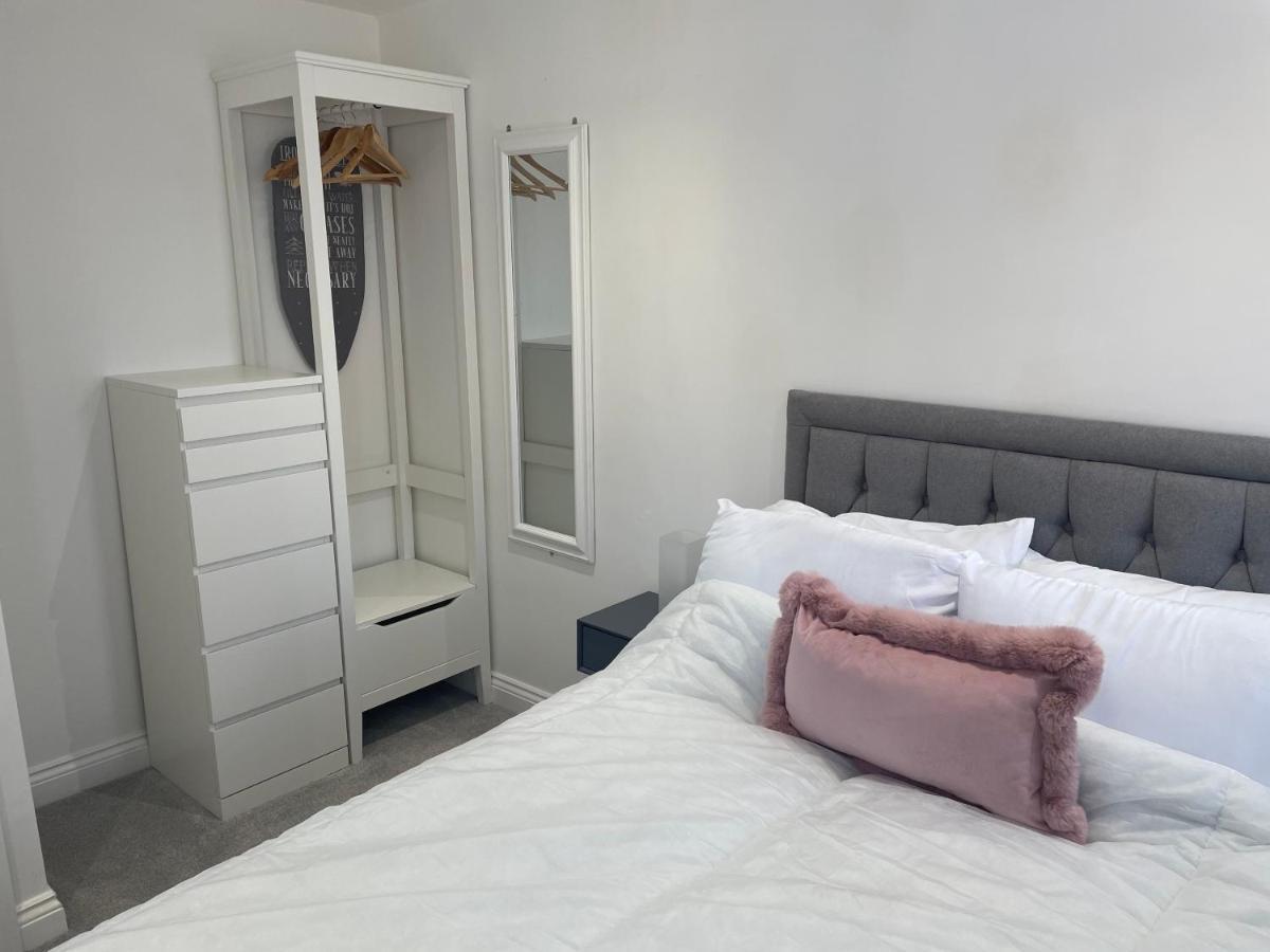 Apartment #1 - At 12 Story St Kingston upon Hull Extérieur photo